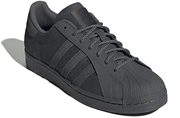 adidas Originals Superstar 'Hitam Keseluruhan' IF3922 Lookbook adidas Originals Superstar 'Hitam Keseluruhan' IF3922