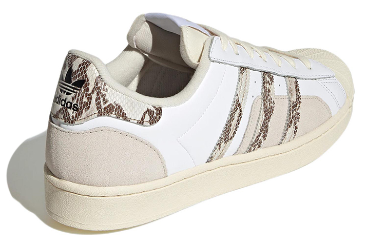 Shop adidas Originals Superstar 'Blanco Crema Marrón' GY3420