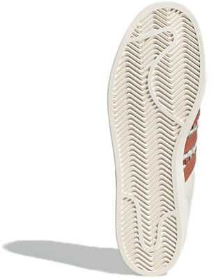 阿迪达斯三叶草男女款Superstar低帮运动鞋 白/红/绿 GV9230 Details for 阿迪达斯三叶草男女款Superstar低帮运动鞋 白/红/绿 GV9230