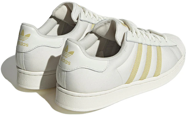 adidas originals Superstar 潮流休閒 防滑耐磨 低筒 滑板鞋 男女同款 白黃 Shop adidas originals Superstar 潮流休閒 防滑耐磨 低筒 滑板鞋 男女同款 白黃