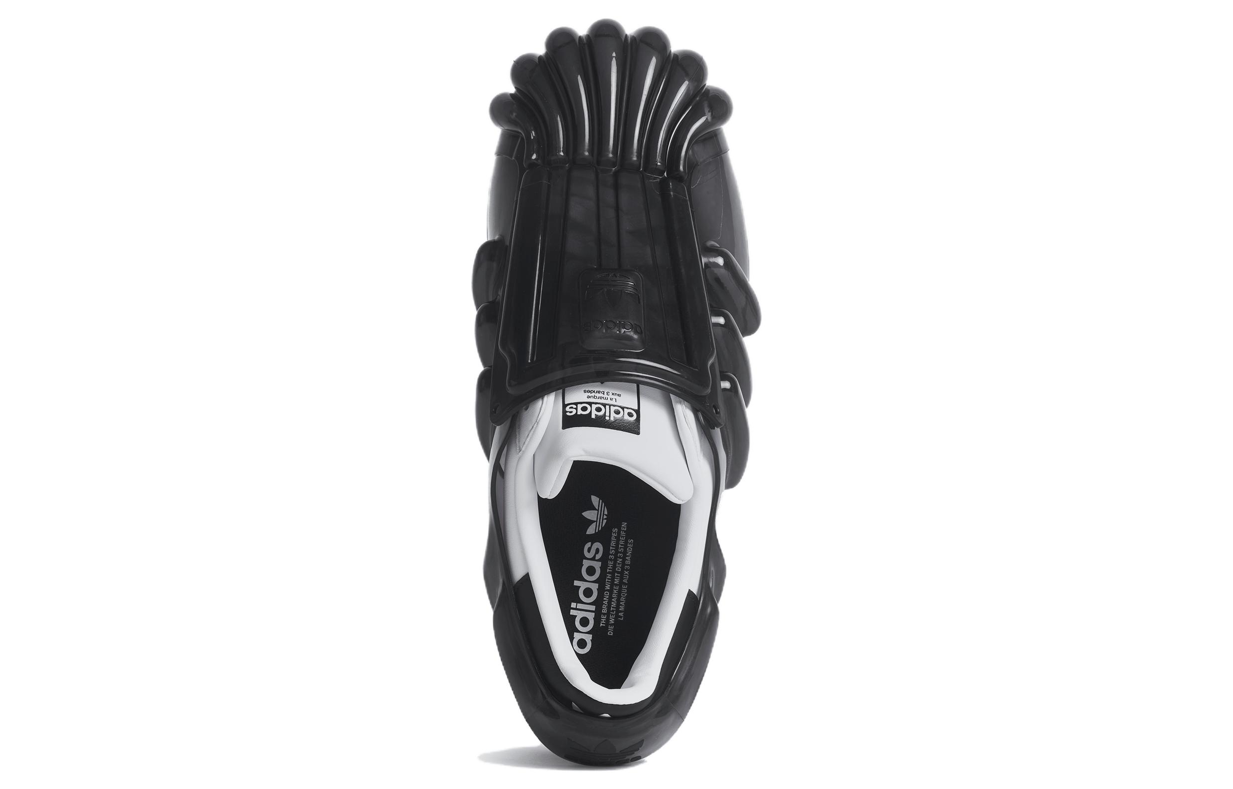 Shop 아디다스 오리지널스 슈퍼스타 버블 '블랙' IH3115