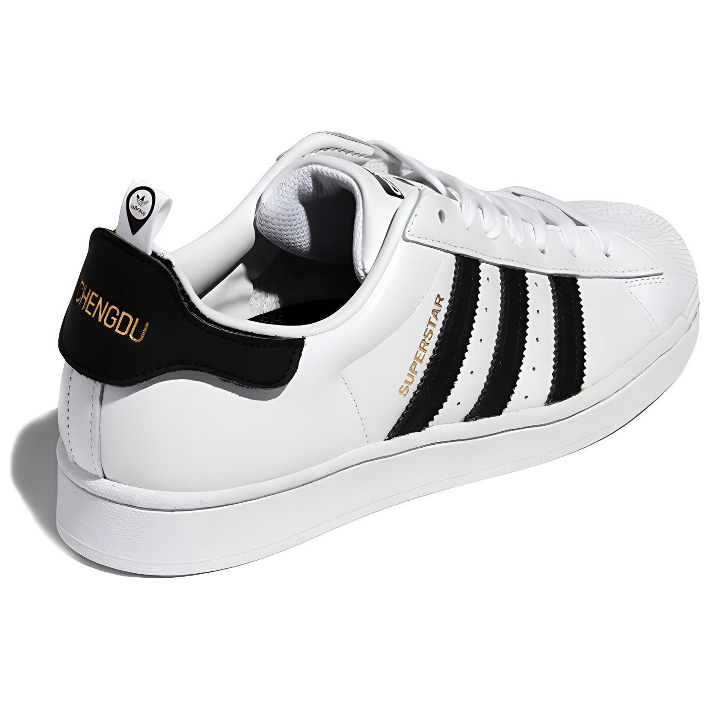 Shop adidas Originals Superstar Scarpe Basse Retro Unisex Bianco Nero FX7785