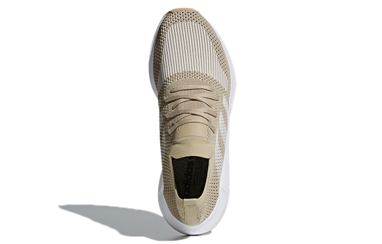 yeezy boost 700 geode on feet