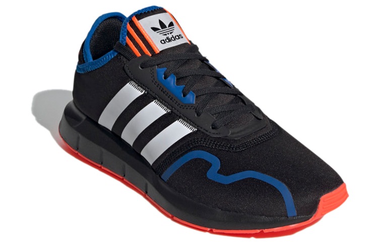 Lookbook adidas Originals Swift Run X ''Schwarz Blau Weiß'' FY5650