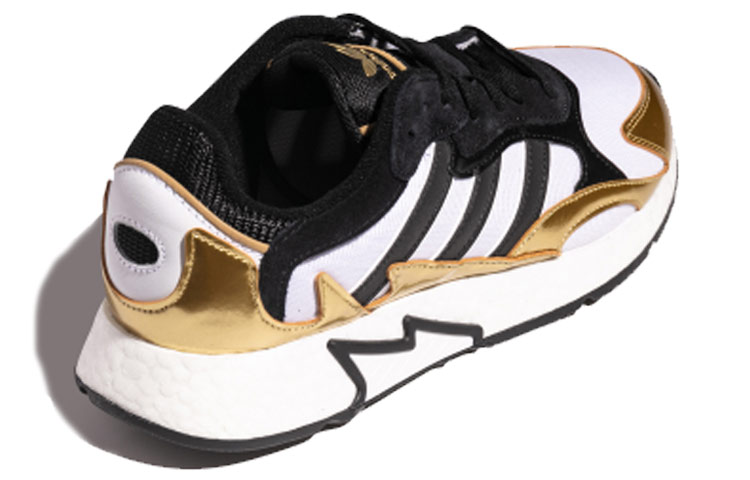 Shop 아디다스 오리지널 트레스크 런 BR '화이트 블랙 골드' FV4703