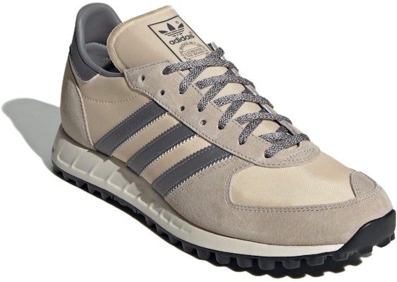 adidas Originals TRX Vintage 'Beige' Vintage Sepatu Sneakers ID4610 Lookbook adidas Originals TRX Vintage 'Beige' Vintage Sepatu Sneakers ID4610