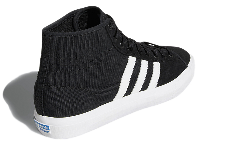 Shop adidas originals Matchcourt High Rx 防滑耐磨 休閒板鞋 男女同款 黑白