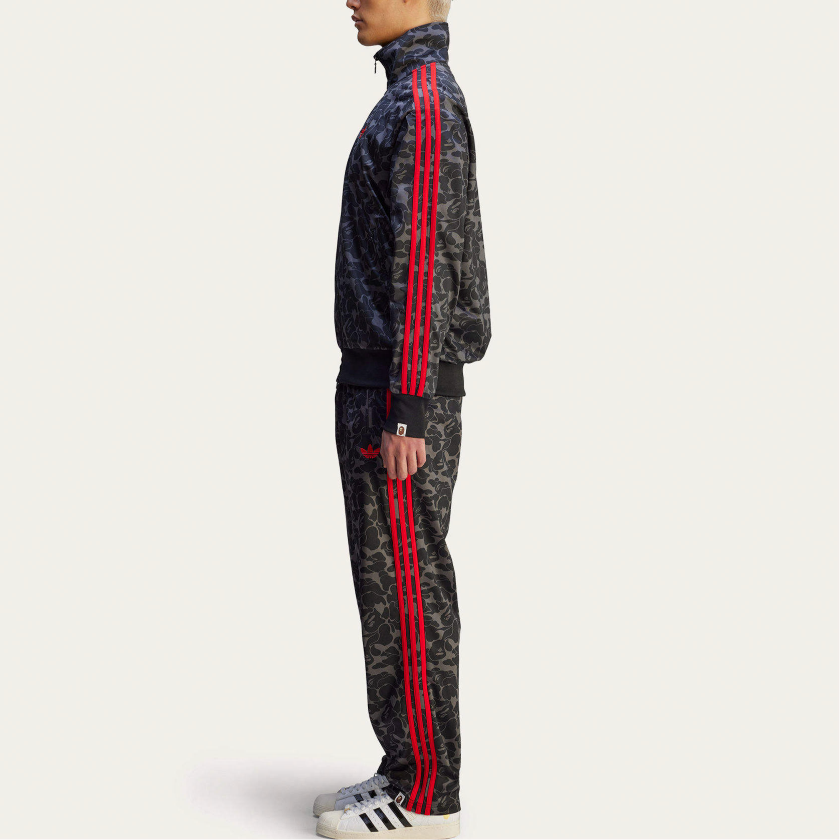 adidas Originals A BATHING APE SS25 Red Black Unisex Stylish Track Jacket. JN7117 圖 6