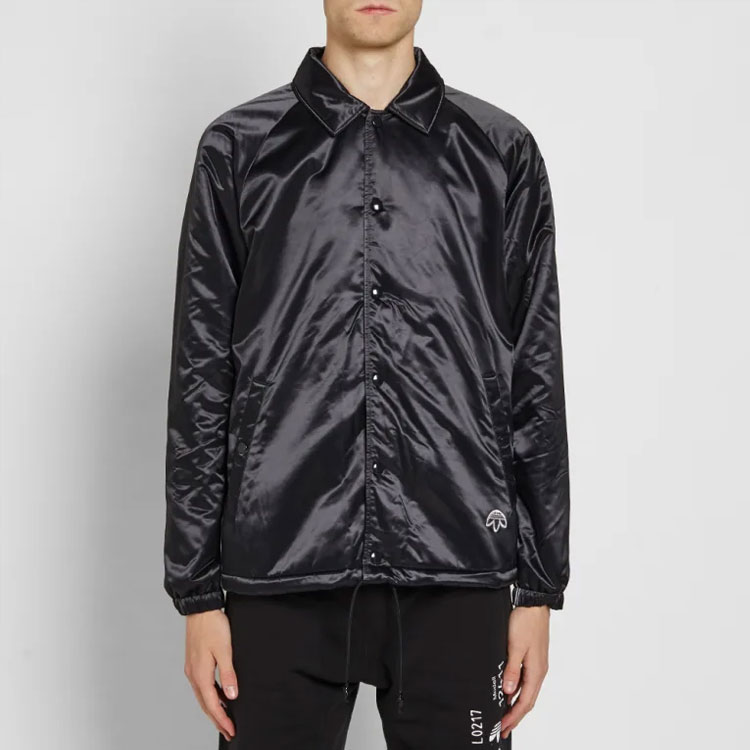 Lookbook adidas Originals x Alexander Wang 黑色長袖襯衫外套 男款 CV5254