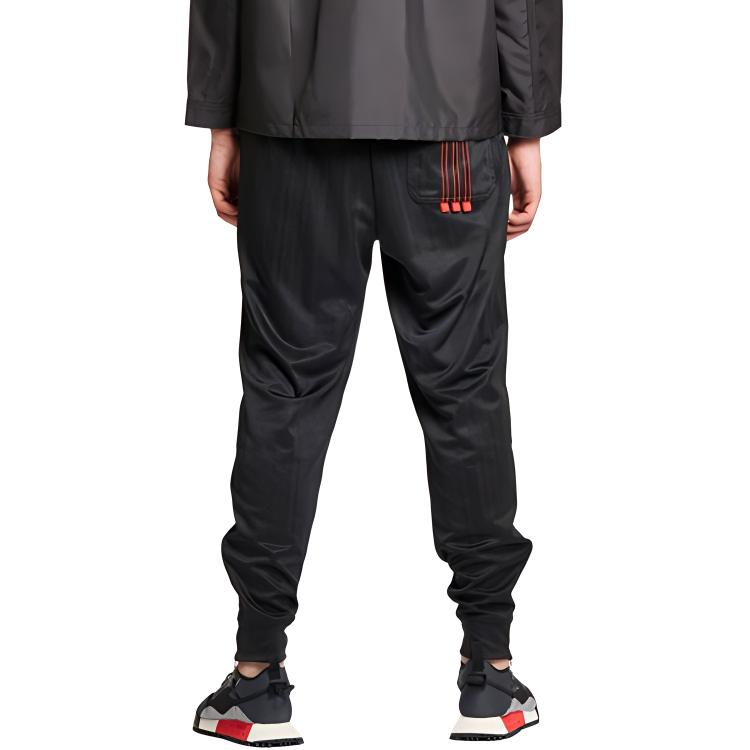 Shop アディダス オリジナルス x アレキサンダー ワン ストライプ ジョガーパンツ ブラック ユニセックス DP1056