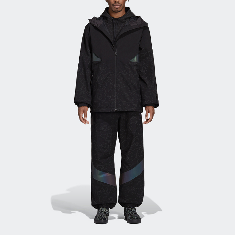 Shop 阿迪达斯 Originals x BAPE 黑色反光条纹连帽雪服夹克 DU0202
