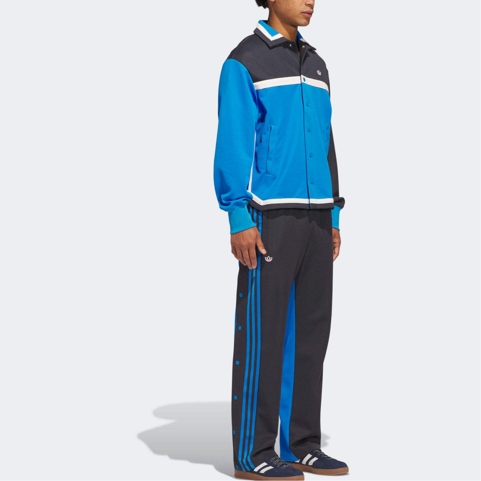 Purchase adidas Originals x CLOT Edison Chen FW24 Jaket Stylish Biru Pria Colorblock IY8665