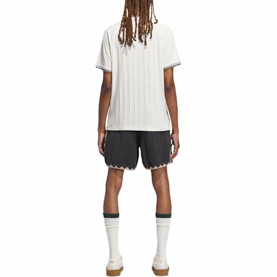 adidas Originals x CLOT クロシェショーツ カーボンブラック 男女兼用 by エディソン・チェン JP1600 Purchase adidas Originals x CLOT クロシェショーツ カーボンブラック 男女兼用 by エディソン・チェン JP1600