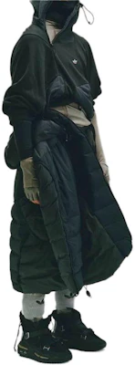 adidas Originals x HAMCUS Hoodie Uniseks Hitam dengan Poket Logo Dada. IX4342 Shop adidas Originals x HAMCUS Hoodie Uniseks Hitam dengan Poket Logo Dada. IX4342