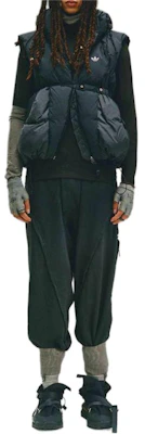 adidas Originals x HAMCUS FW23 Vest Quilted Logo Hitam-Unisex. IX4345 Lookbook adidas Originals x HAMCUS FW23 Vest Quilted Logo Hitam-Unisex. IX4345