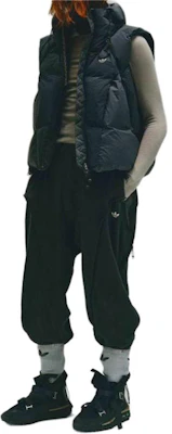 adidas Originals x HAMCUS FW23 Vest Quilted Logo Hitam-Unisex. IX4345 Sizing adidas Originals x HAMCUS FW23 Vest Quilted Logo Hitam-Unisex. IX4345