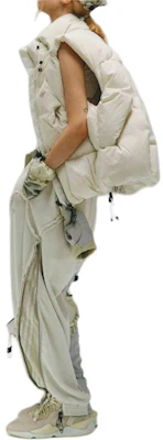 adidas Originals x HAMCUS Jaket Puff Zip Berlogo Quilted Putih Uniseks IU4839 Details for adidas Originals x HAMCUS Jaket Puff Zip Berlogo Quilted Putih Uniseks IU4839