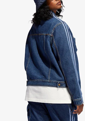 adidas Originals x Ivy Park Collab Triple Stripe Denim Jacket Unisex Blue HG6544 Details for adidas Originals x Ivy Park Collab Triple Stripe Denim Jacket Unisex Blue HG6544
