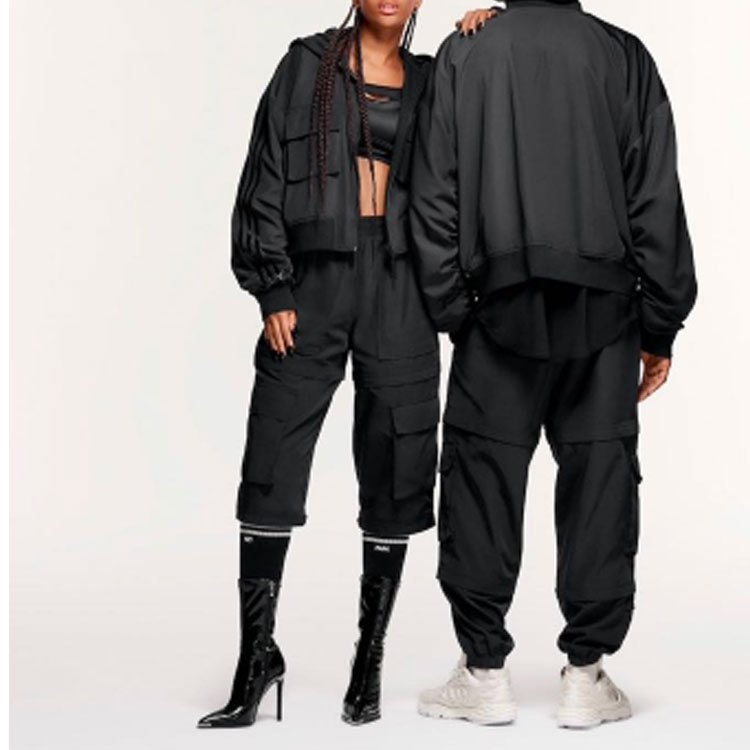 Purchase Jaket Berhudung Boleh Balik adidas Originals x IVY PARK Unisex Hitam IK9626