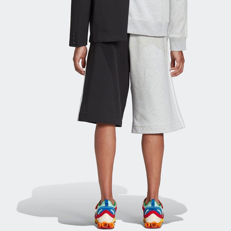 Purchase 아디다스 오리지널스 x 커윈 프로스트 FW22 컬러블록 숏팬츠 라이트 그레이/블랙. H59927