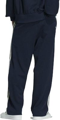 adidas Originals x Notitle FW23 Celana Track Biru Garis Vintage Casual IN1085 Sizing adidas Originals x Notitle FW23 Celana Track Biru Garis Vintage Casual IN1085