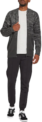 阿迪达斯 Originals x Wings + Horns 灰色三叶草标志夹克 az1495 AZ1495 Lookbook 阿迪达斯 Originals x Wings + Horns 灰色三叶草标志夹克 az1495 AZ1495