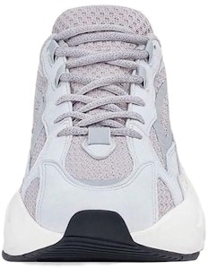 YEEZY BOOST 700 V2 スタティック (イージー ブースト) EF2829-2022 Lookbook YEEZY BOOST 700 V2 スタティック (イージー ブースト) EF2829-2022