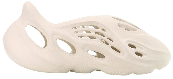 イージー フォームランナー "サンド" (YZY FOAM RNNR "SND") FY4567-2022 Order イージー フォームランナー "サンド" (YZY FOAM RNNR "SND") FY4567-2022