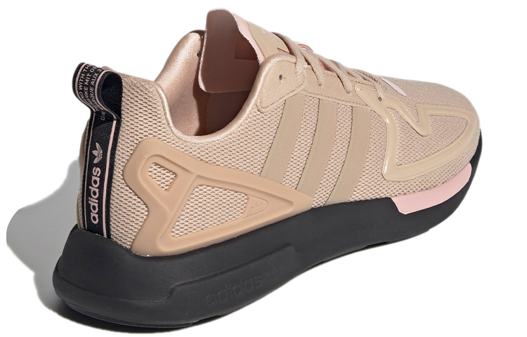 Shop アディダスZX 2K フラックス 茶/黒 FV9977