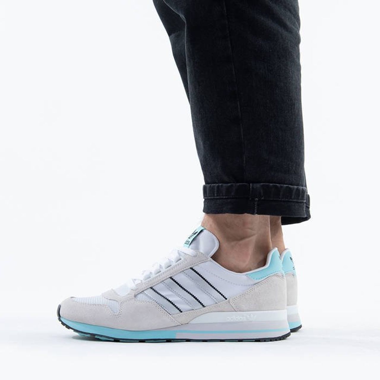 Sizing adidas Originals ZX 500 ''Blanc Gris Argent'' FW2813
