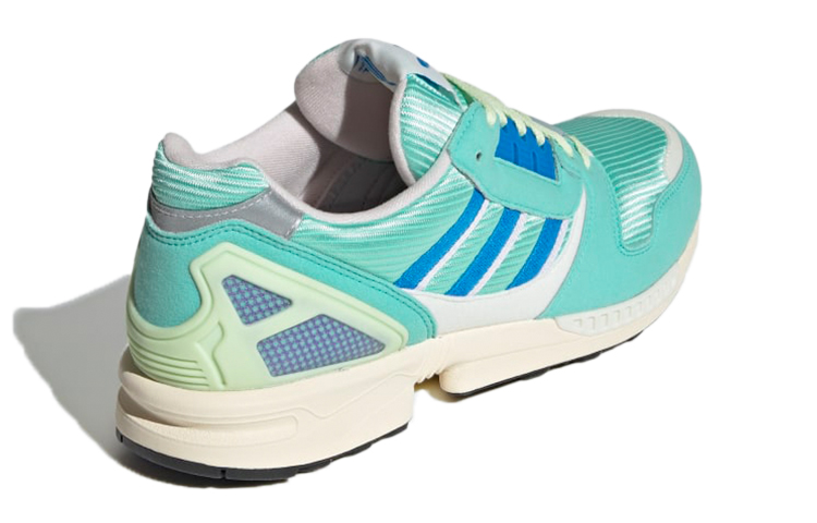 Shop ZX 8000 オリジナルス 「ミントブルー」 GV8270