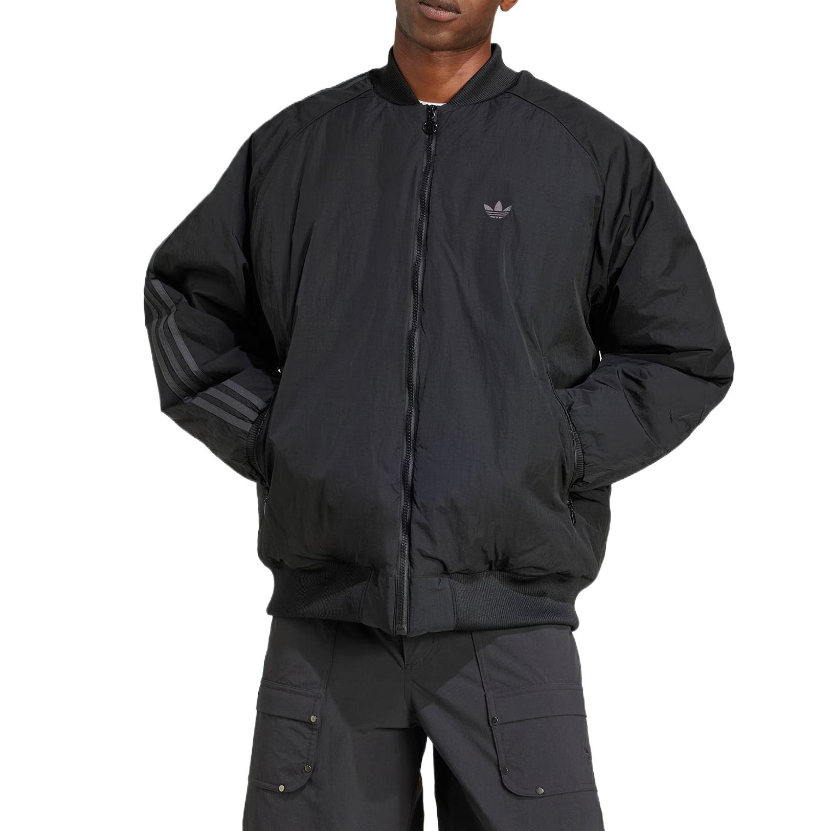 Lookbook adidas OS Bomber Jaket Santai Retro Loose Fit Tahan Angin Hitam. JC7546