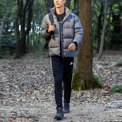 adidas 戶外男士冬季羽絨外套 - 灰色 GV5349 Shop adidas 戶外男士冬季羽絨外套 - 灰色 GV5349