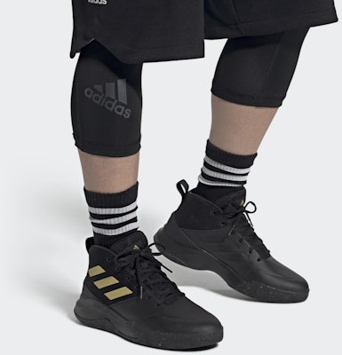 阿迪达斯OwnTheGame“黑色哑光金” FW4562 Sizing 阿迪达斯OwnTheGame“黑色哑光金” FW4562