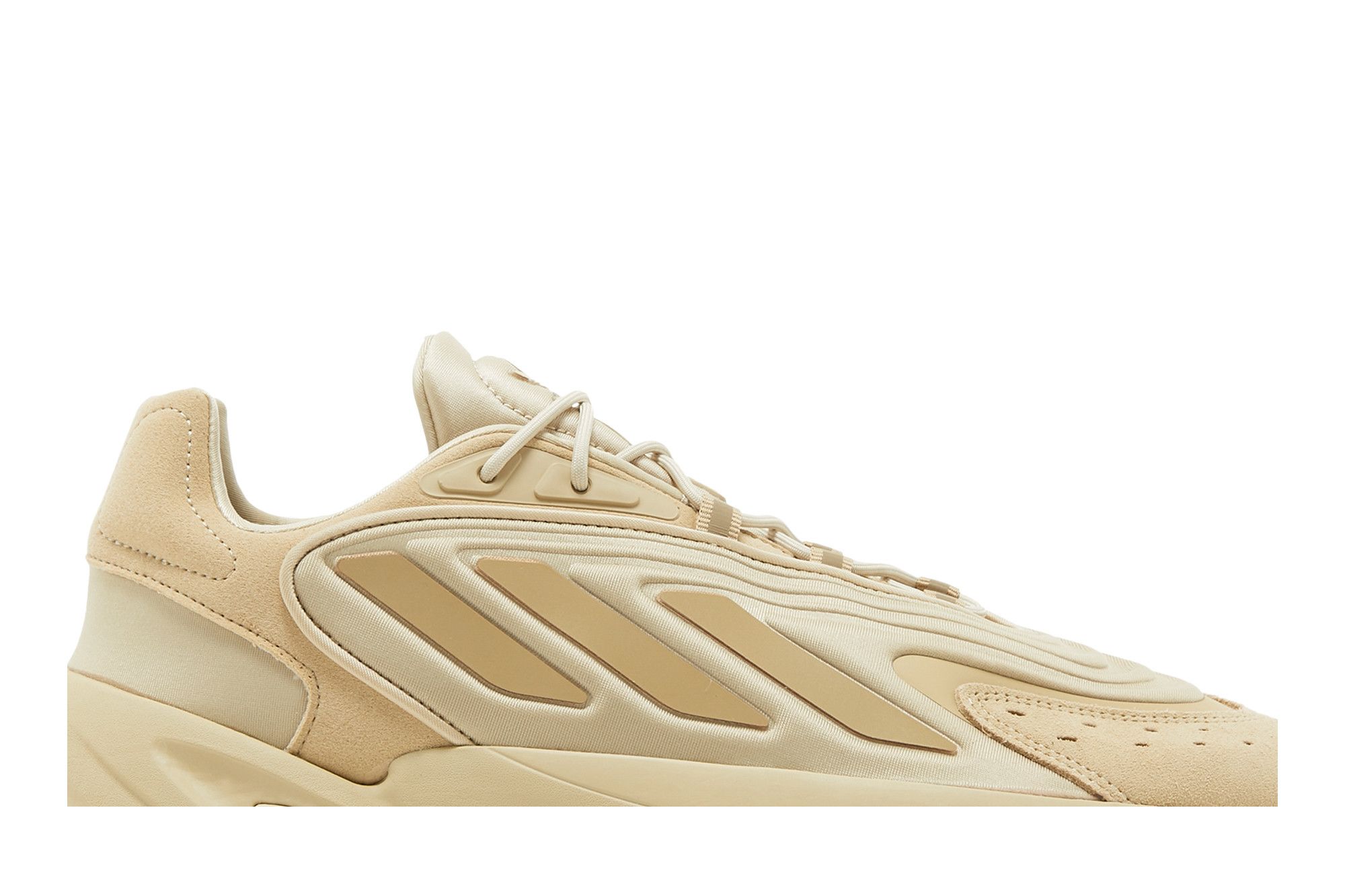 Lookbook adidas Ozelia ''Savanna'' Sneakers GV7685