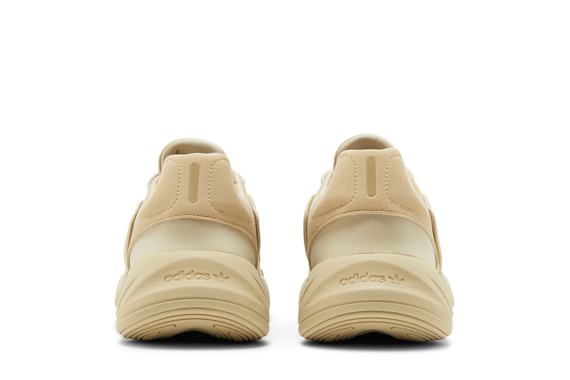 Sizing adidas Ozelia ''Savanna'' Sneakers GV7685