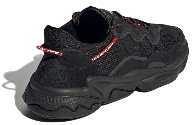 Shop 아디다스 오즈위고 '블랙 스칼렛' GV9965 GV9965