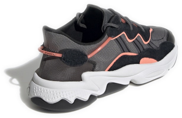 adidas Ozweego 'Hitam Sinyal Coral' EF4289 Lookbook adidas Ozweego 'Hitam Sinyal Coral' EF4289