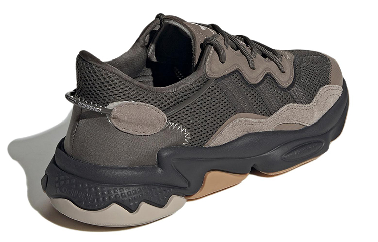 Shop adidas Ozweego 'Cinder' Lelaki Wanita Sneakers GW9747