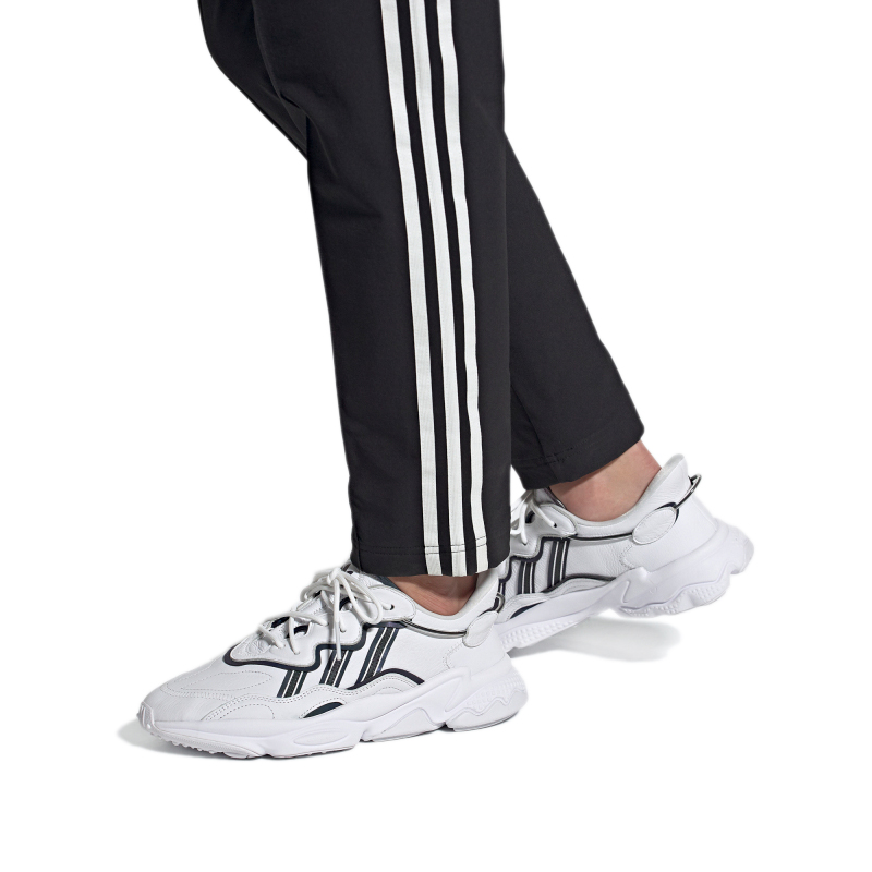 Sizing adidas Ozweego 'Putih Awan Hitam' FZ0037