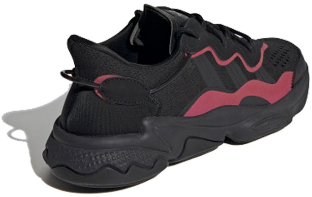 adidas Ozweego 'Hitam Inti Putih Awan' EF4285 Lookbook adidas Ozweego 'Hitam Inti Putih Awan' EF4285