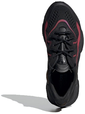 adidas Ozweego 'Hitam Inti Putih Awan' EF4285 Shop adidas Ozweego 'Hitam Inti Putih Awan' EF4285