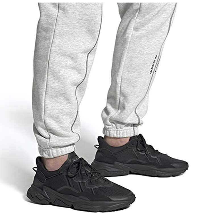 Sizing adidas Ozweego 'Core Black Ripstop' Hitam FV9665