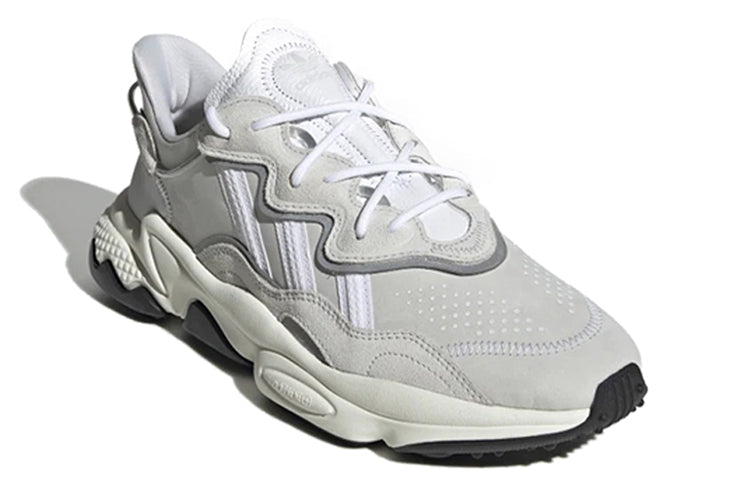 Order アディダス Ozweego “クリスタルホワイト” EG8734