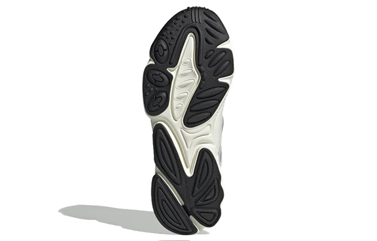 Purchase アディダス Ozweego “クリスタルホワイト” EG8734