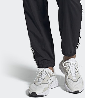 adidas Ozweego 'Putih Kristal Abu-abu' EG0546 Sizing adidas Ozweego 'Putih Kristal Abu-abu' EG0546