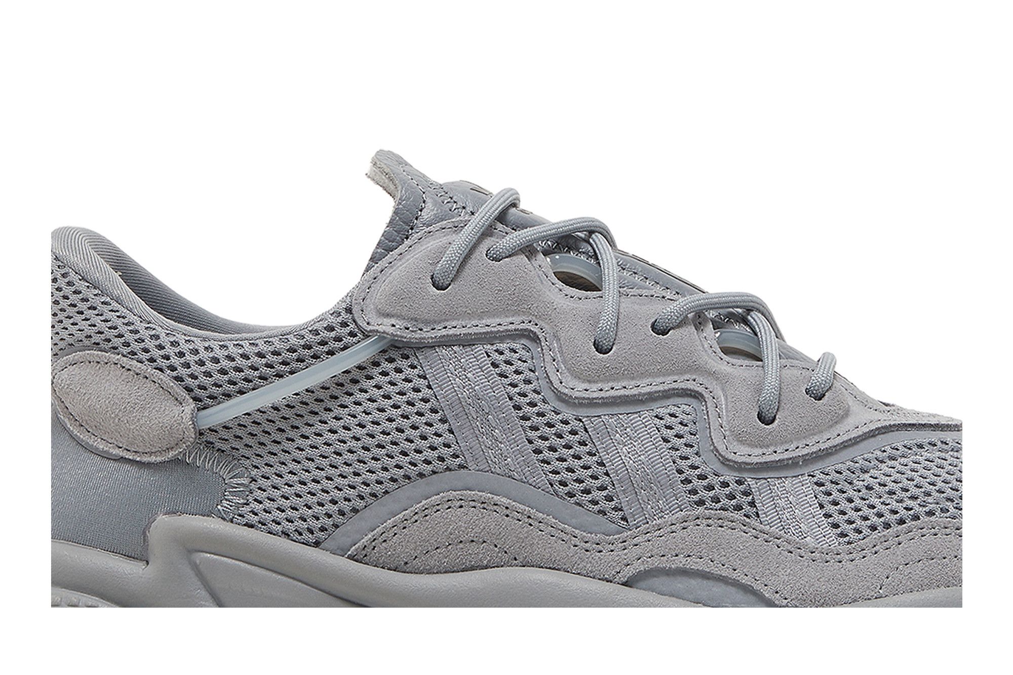 Lookbook adidas Ozweego ''Grigio'' GW4671