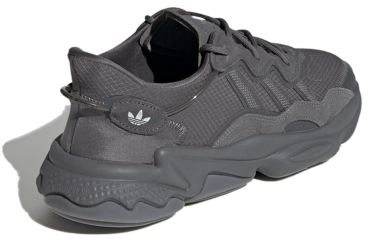Shop 阿迪达斯 Ozweego '灰色' GW5735