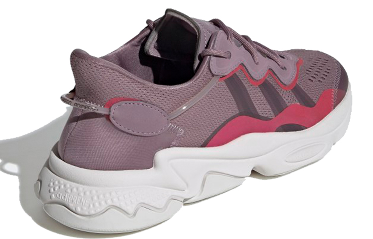 Shop 阿迪达斯 Ozweego '传奇紫' EG6610