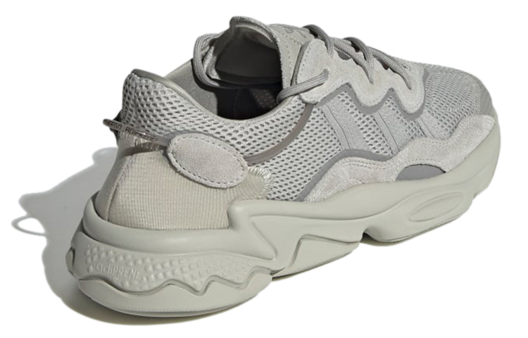 Shop adidas Ozweego 'Gris Metálico' GZ2787